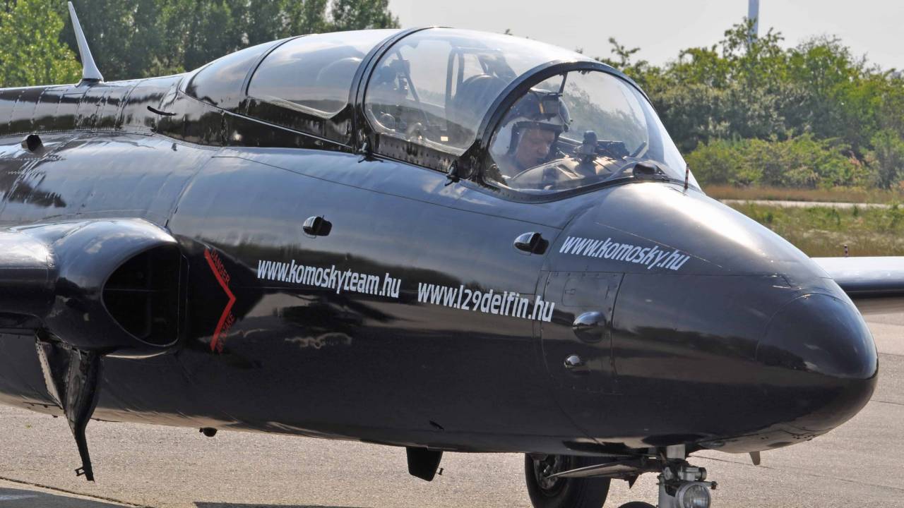 ✈️ Jet Fighter Aerobatic Flight – A Childhood Dream Come True