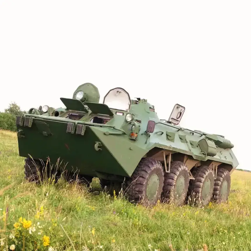 Vezess egy igazi harcjárművet! – BTR-80/A élményvezetés Budaörsön