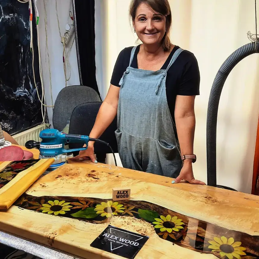 Készítsd el egyedi kávézóasztalodat! – Epoxy workshop Budapesten