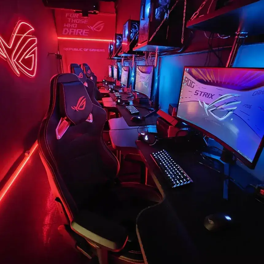 League of Legends tréning profi edzővel a Delta 1 Esports Caféban