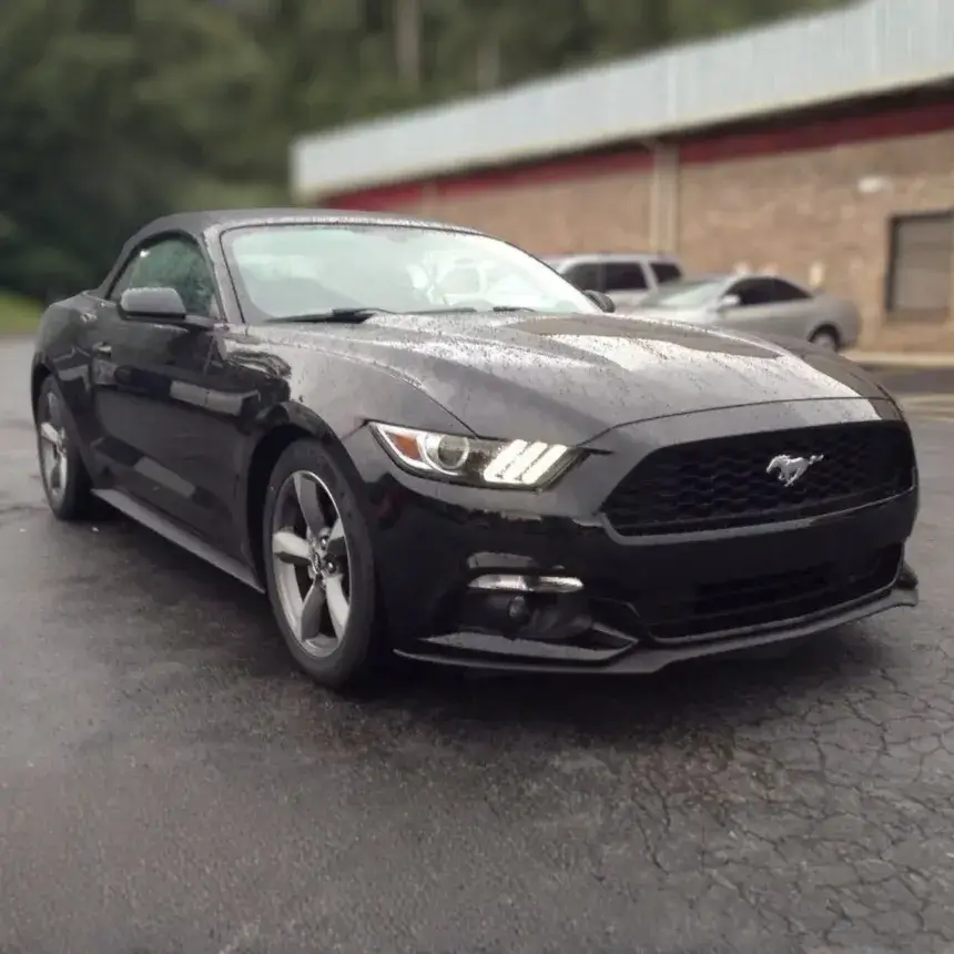 Ford Mustang 5.0 GT V8 Fekete CONVERTIBLE autópályás élményvezetés