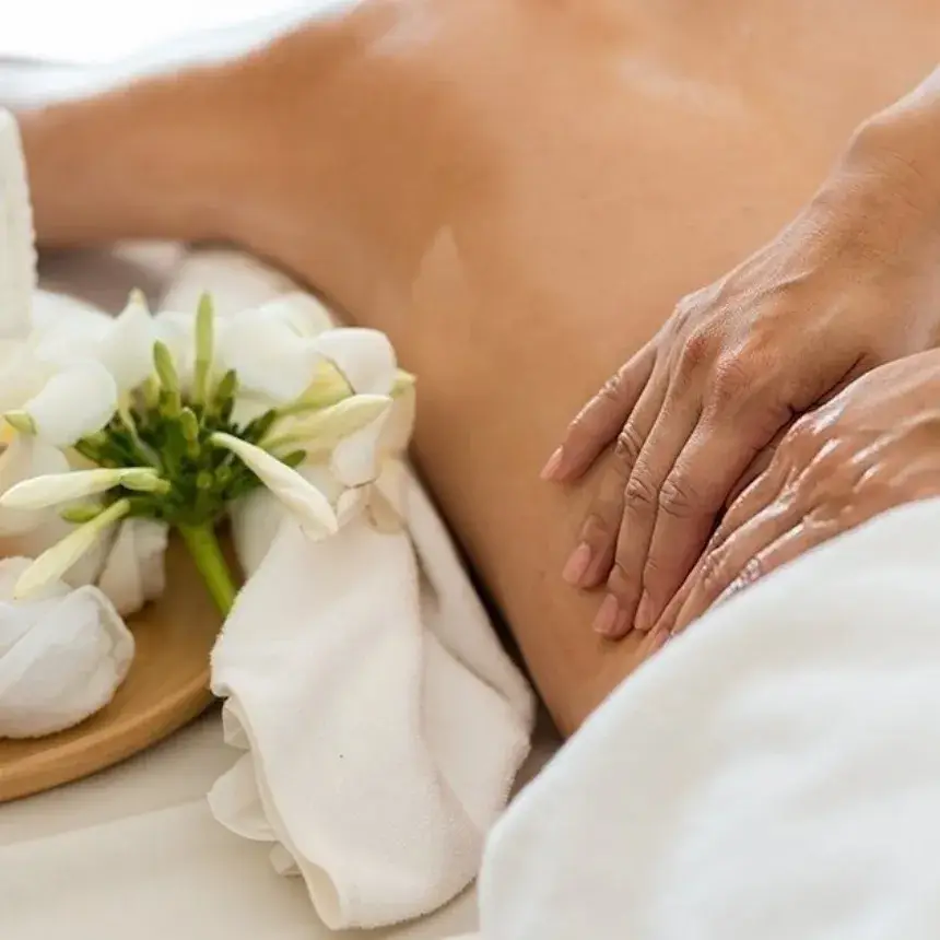 Stresszoldó masszázs – Természetes módszerek a testi-lelki egyensúlyért!