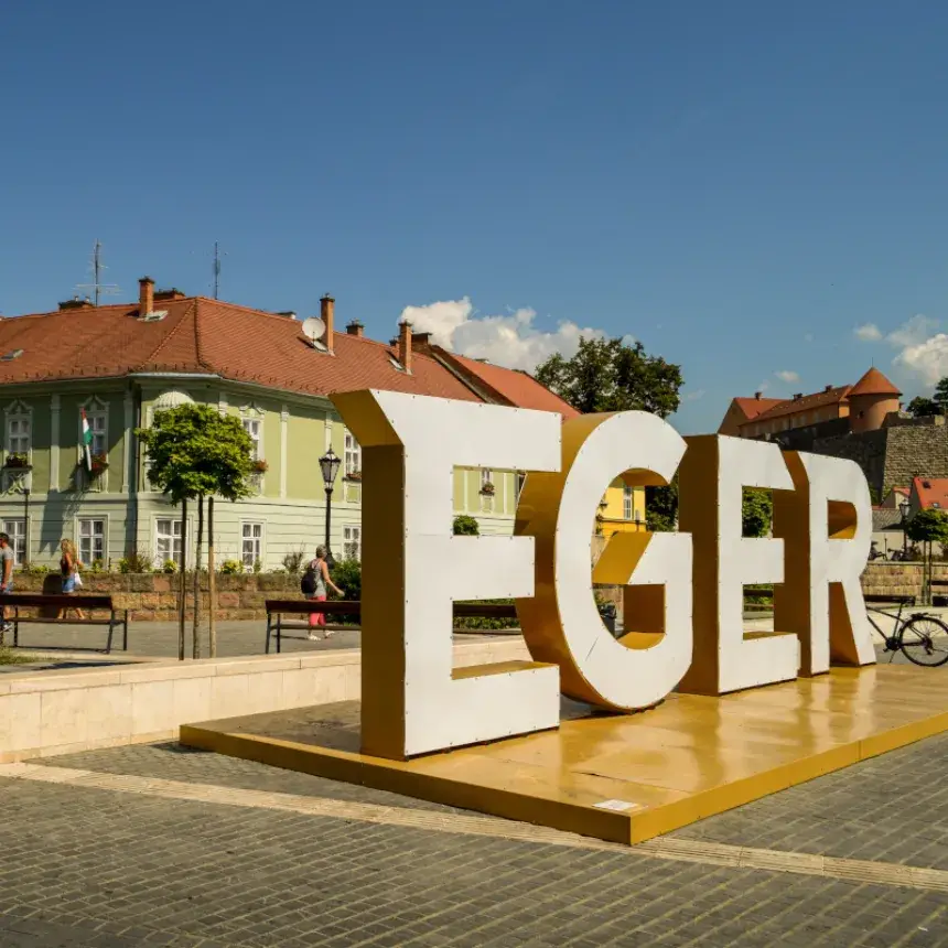 Eger, a harcos város! / RoadRace Tematikus Futam