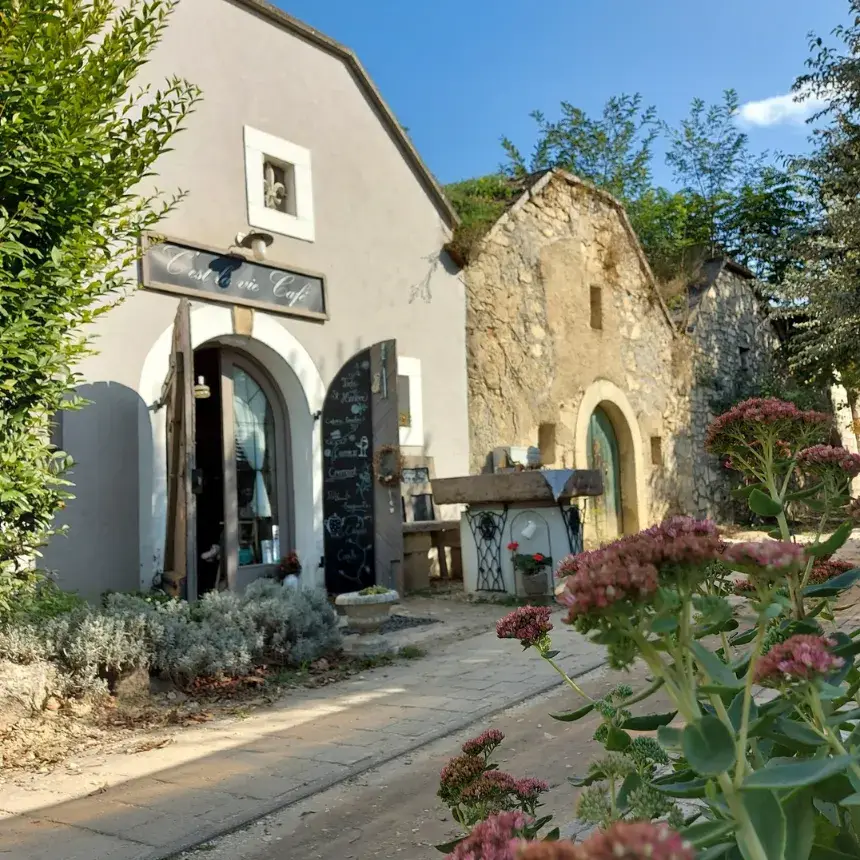 Libamáj élmény – Páros brunch a C’est La Vie Caféban, Pátyon