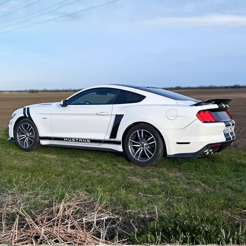 Ford Mustang V6 1 napos bérlés Polgárdi környékén