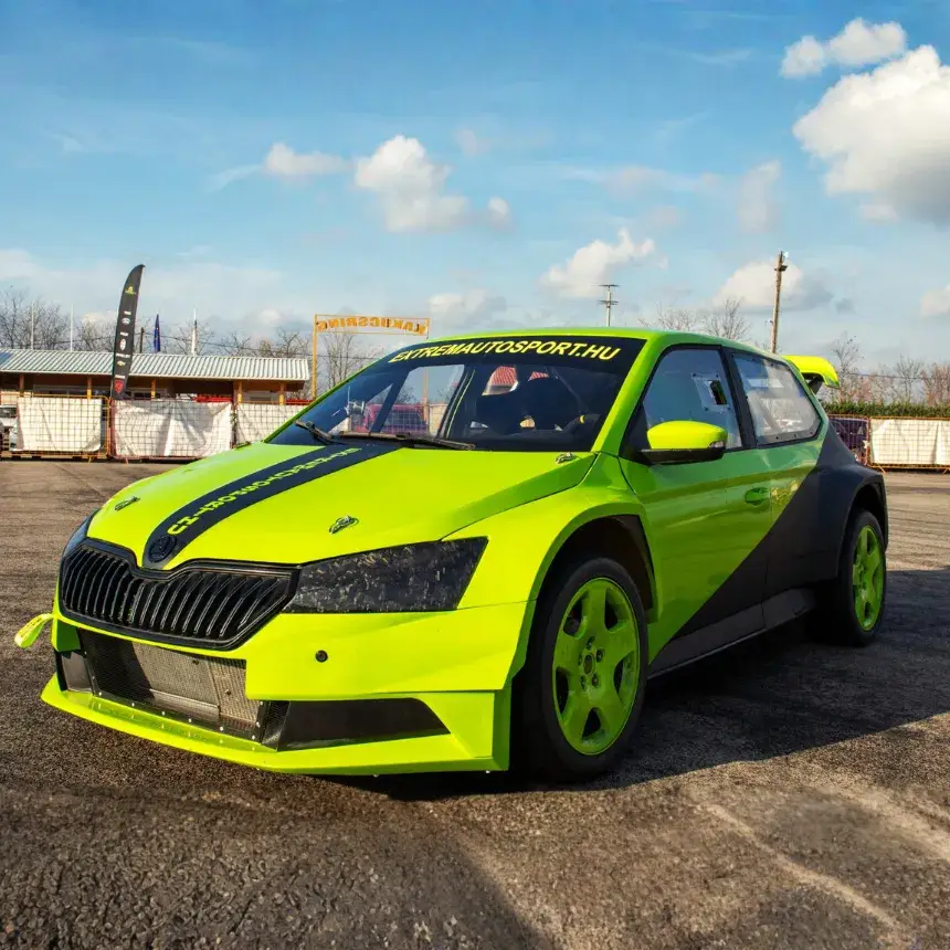 Skoda Fabia R5 turbo 4×4 RX élményvezetés a Kakucs Ringen