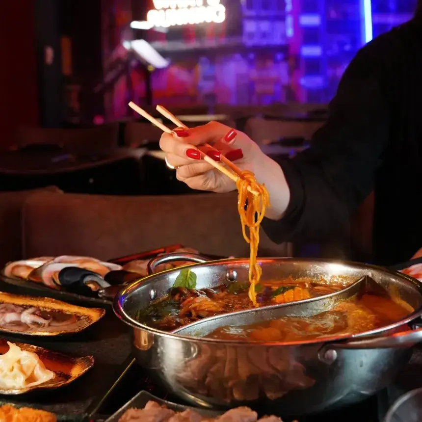 HAPPY HOUR! What's Running – Soup & Sushi & Hotpot: Korlátlan fogyasztással!