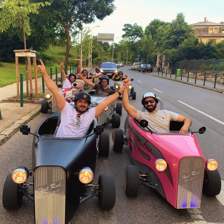 Privát Mini Hot Rod túra Budapest belvárosában – 8 fő részére!