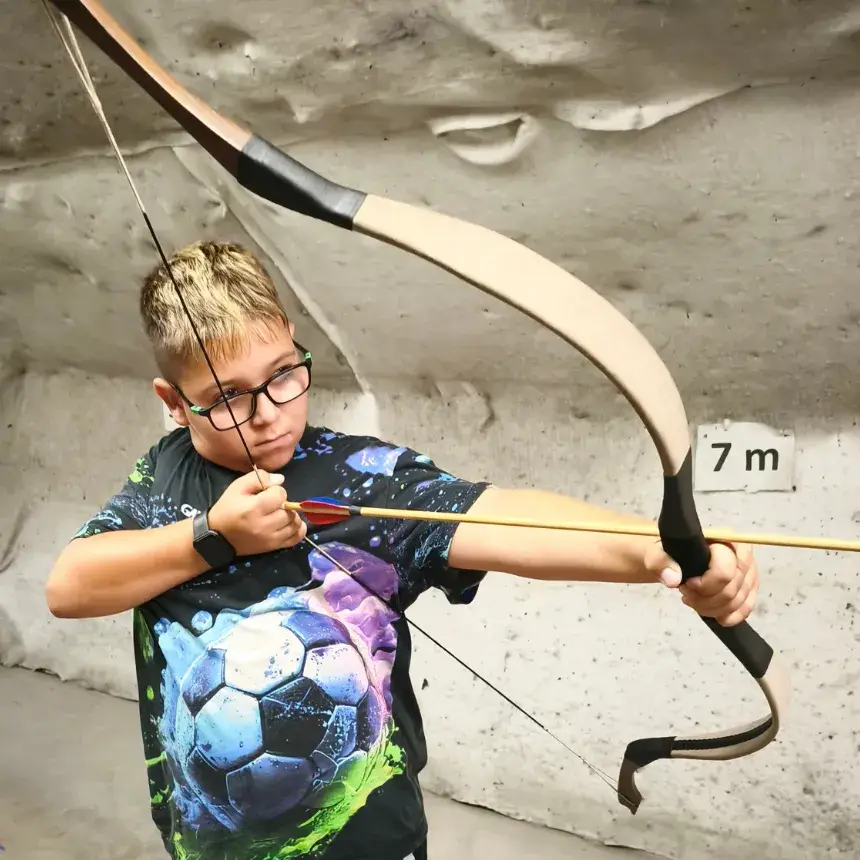 JUNIOR TRIÓ élménylövészet – Légpuska, airsoft és íjászat gyerekeknek Komáromban