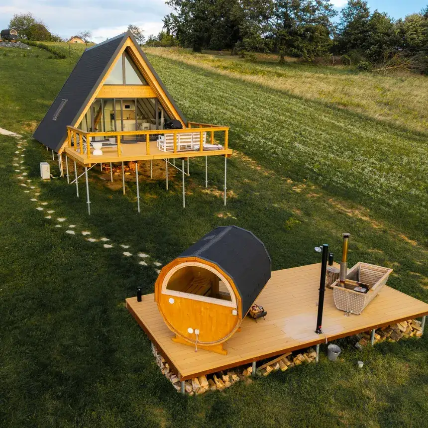 2 éjszaka a Hikki kádas Zeusz Apartmanban Nagyradán