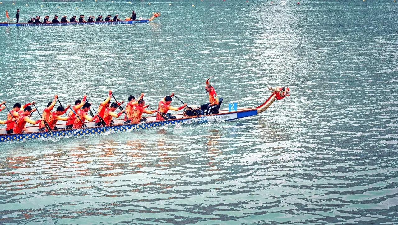 Sárkányhajózás legénybúcsúra