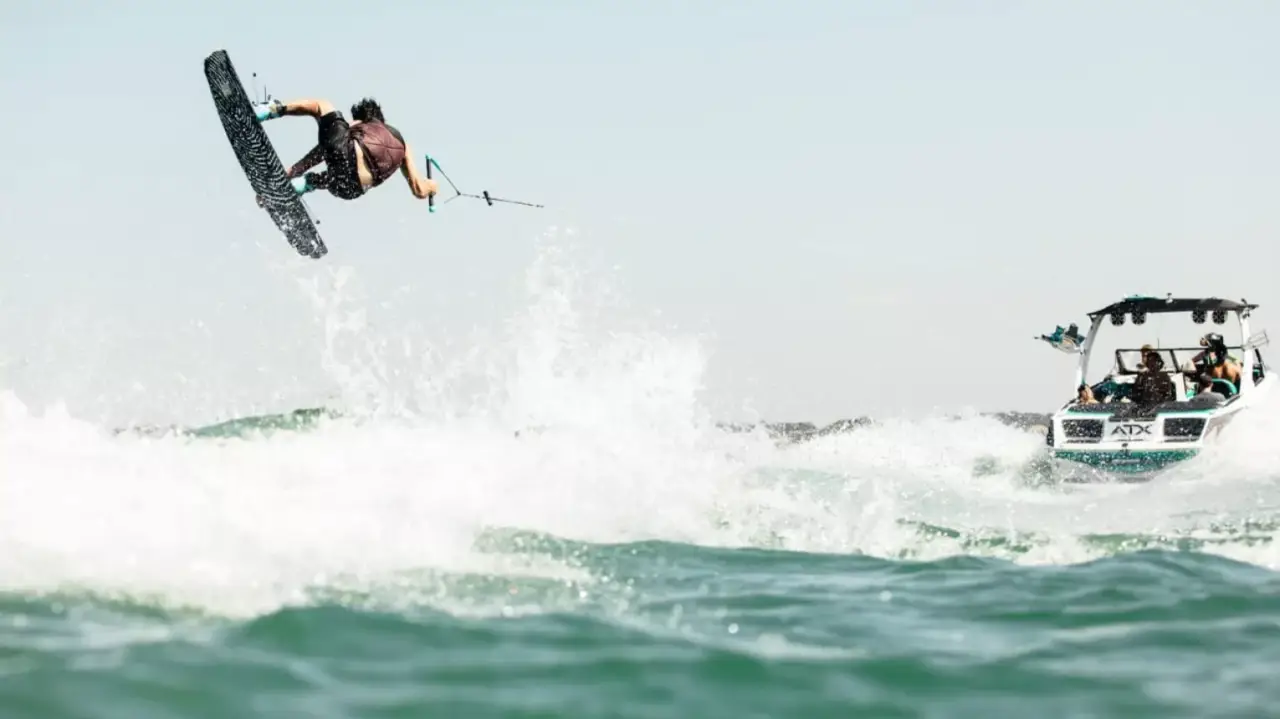 Fullos szörfélmény Budapesten! Wakeboard/wakesurf/wakefoil