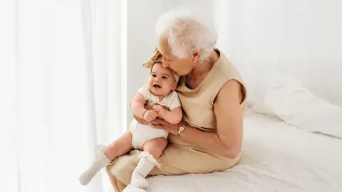 Őrizd meg a pillanatot! – Nagyszülő-Unoka fotózás Veresegyházon 4