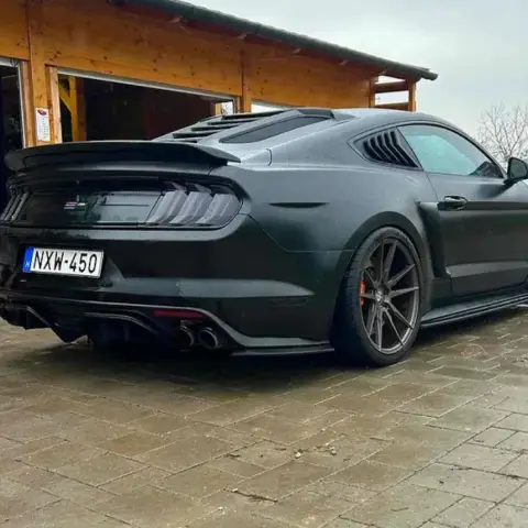 Ford Mustang Shelby (Black Edition) 1 napos bérlés Polgárdi környékén