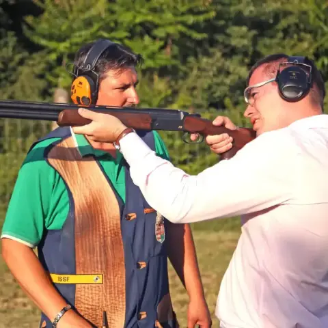 Agyaggalamb lövészet 10-20 fő részére