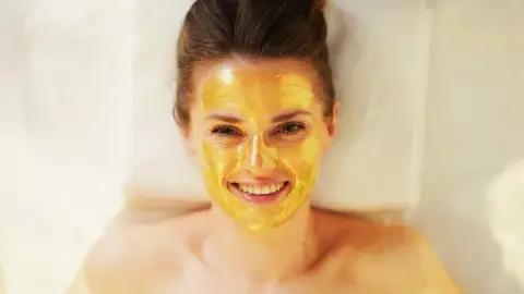 Igazi kuriózum, amely már nem luxus többé! – Arany arckezelés Budapesten 3