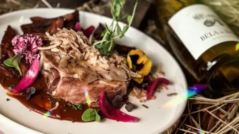 Ínyenc ízek a Breier Farmon: Tanya Bisztró – a hely, ahol jó enni! 9