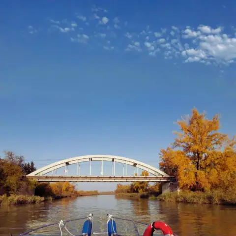 Romantikus hajótúra a Ráckevei/Soroksári Duna-ágon kettesben, ajándék pezsgővel – Budapestről indulva
