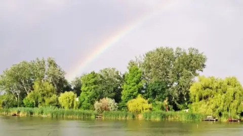 Privát hajótúra a Ráckevei/Soroksári Duna-ág vizén korlátlan Proseccóval – Budapestről indulva 10