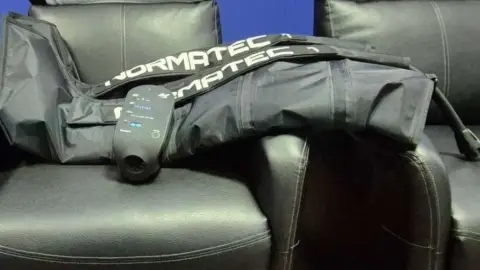 NORMATEC Kompressziós nyomásterápia (nyirokmasszázs) Budapesten 4