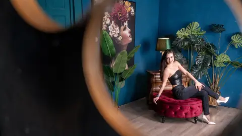 Egyéni portré fotózás szabadtéren vagy műteremben Budapesten – profi megjelenés, örök érték! 9