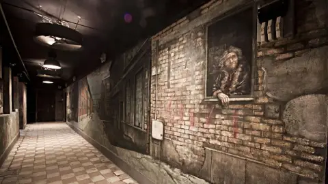 Rejtélyek háza Kiszabadulós játék Budapesten 3