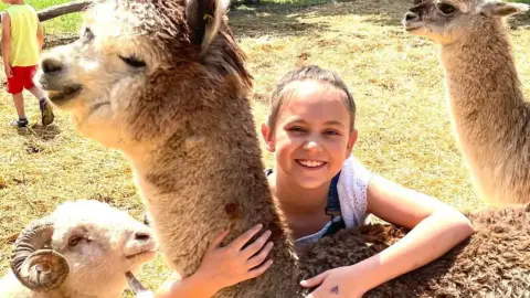 Safari és Családi Élménypark 'Családi' belépőjegy – Vár Titeket Békés megye vadonja! 48