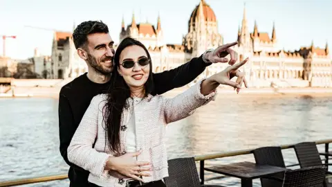 Városnéző Sétahajózás Budapesten 2 fő részére – Korlátlan Rosé fogyasztással! 14