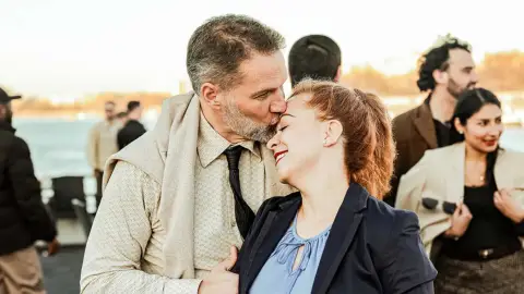 Városnéző Sétahajózás Budapesten 2 fő részére – Korlátlan Rosé fogyasztással! 15