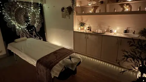 Aromaterápiás relax thai testmasszázs Budapesten 3