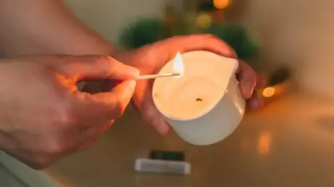 Luxus kényeztetés: Gyertyás masszázs Budapesten 5