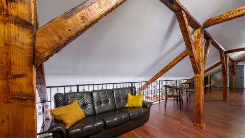 Élményteli, bormámoros pihenés kettesben Eger szívében a Villa Fazolában 3