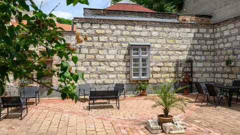 Élményteli, bormámoros pihenés kettesben Eger szívében a Villa Fazolában 11