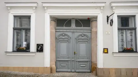 Élményteli, bormámoros pihenés kettesben Eger szívében a Villa Fazolában 22