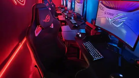 Counter-Strike 2 tréning profi edzővel a Delta 1 Esports Caféban 1