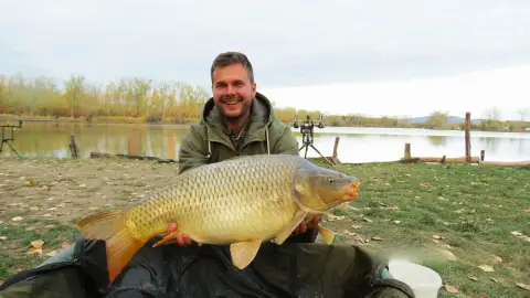 Peca Safari Gyöngyösön profi vezetővel, fogási garanciával 6