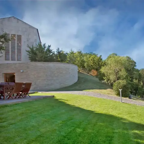 Pannonhalmi Apátsági Pincelátogatás borkóstoló nélkül