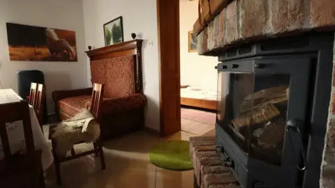 Vidéki menedék nagy társaságnak: Privát lovastanya Cserkeszőlőn 13+1 főre 16