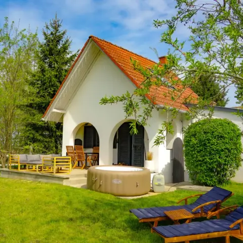 Elbűvölő luxus a magyar vidék szívében: Fehér Borház – 2 éjszaka kettesben Szigetváron