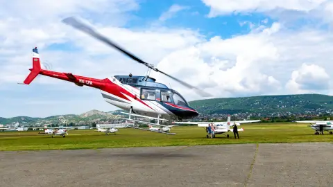 Exkluzív helikopteres bortúra az Etyeki Kúria Pezsgőbirtokán, Budaörsről indulva 7