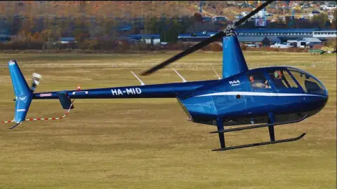 Exkluzív helikopteres bortúra az Etyeki Kúria Pezsgőbirtokán, Budaörsről indulva 5