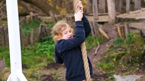 Hun Harcos élményedzés gyerekeknek Szentendrén – Akadálysport magyaros csavarral! 2