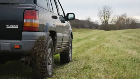Off-Road terepjárós túra Jeep Grand Cherokee-val – Nagyvenyimről indulva 4