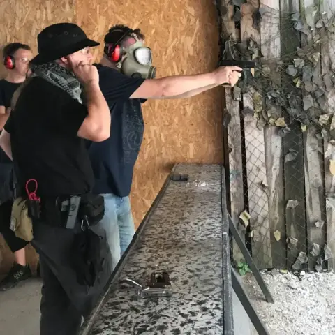 Mindent bele élménylövészeti csomag a Dorogi Lőtéren