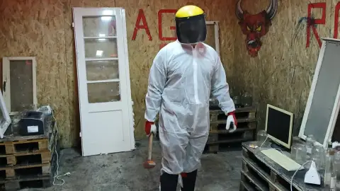 Rage Room Makó: Tombold ki a feszültséget! (Közepes szoba) 7