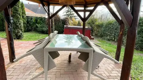 Feltöltődés Igalon – Privát jakuzzival és ajándék borral: 3 nap 2 éjszaka 2