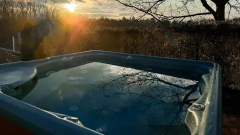 Feltöltődés Igalon – Privát jakuzzival és ajándék borral: 3 nap 2 éjszaka 1