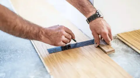 Melegburkolás workshop Budapesten: Úsztatott padlók, vinyl és laminált megoldások 1