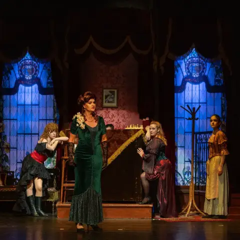 Színházjegy a Turay Ida Színház szabadon választható előadására