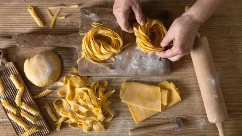 Pasta & Prosecco est – Tanulj meg friss, házi tésztát készíteni Budapesten! 3